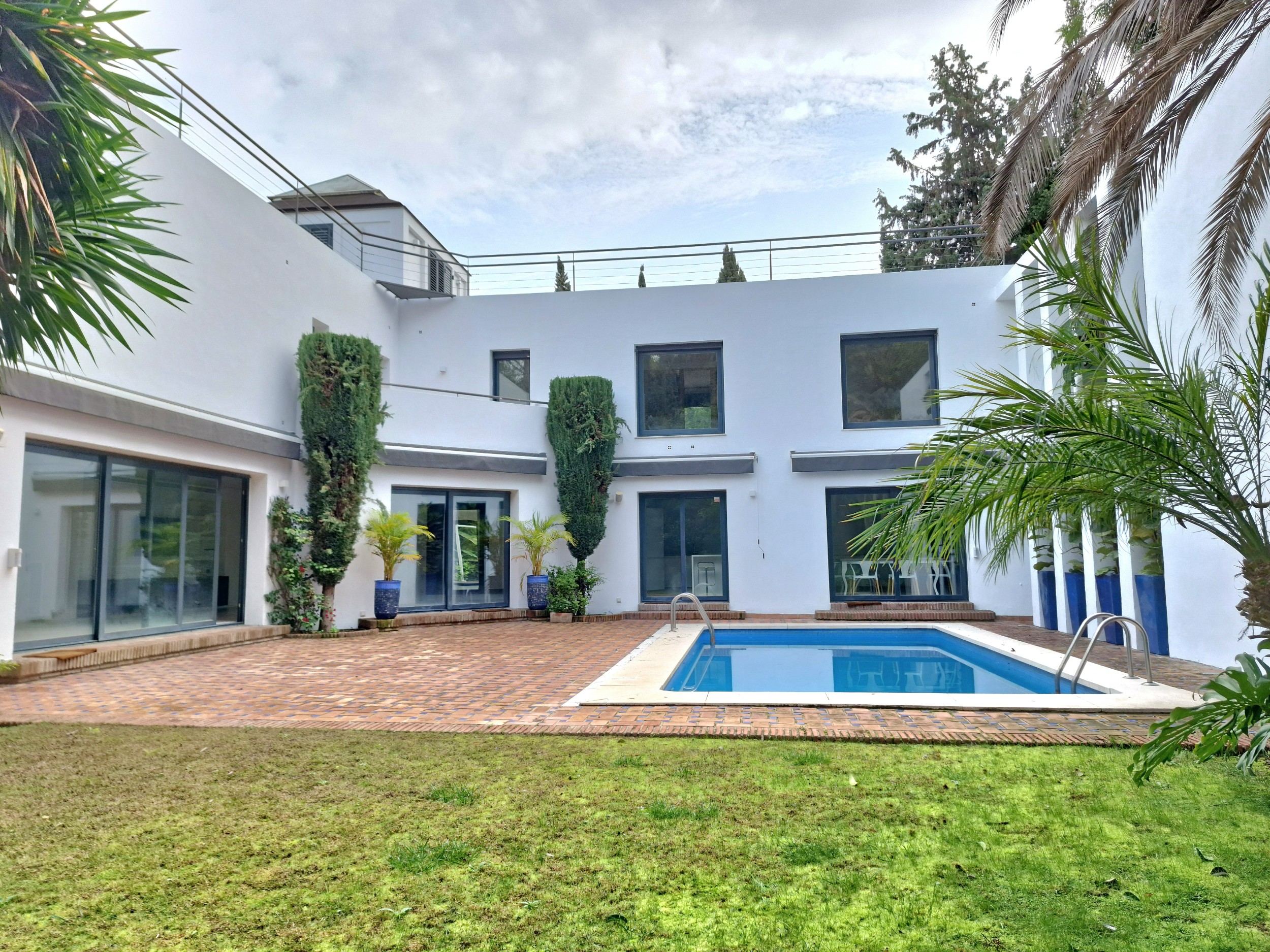 Nueva Andalucía, Marbella